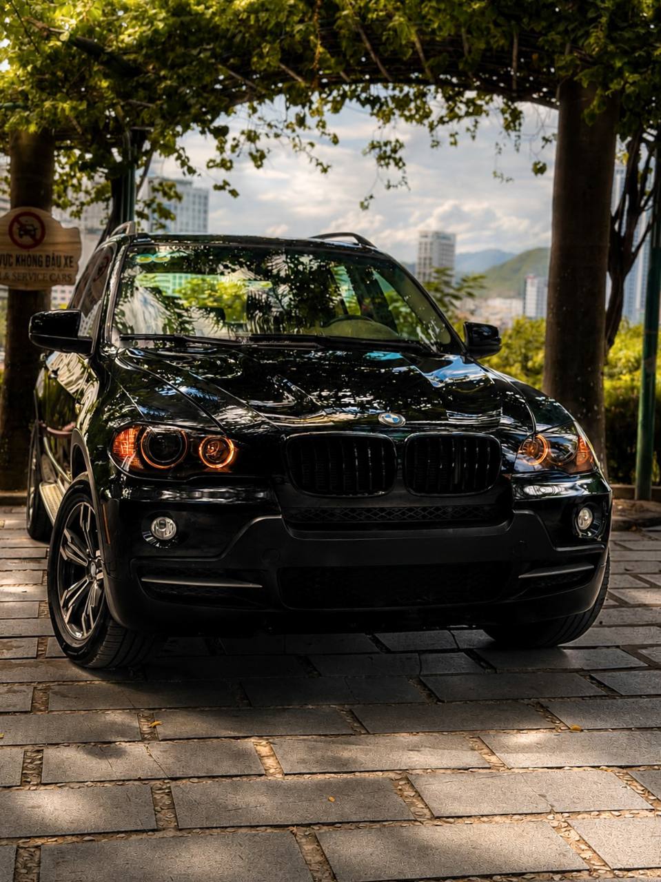 Фото 3: Продаётся BMW X5 E70 2007 года, 7-местная версия, чёрный кузов…