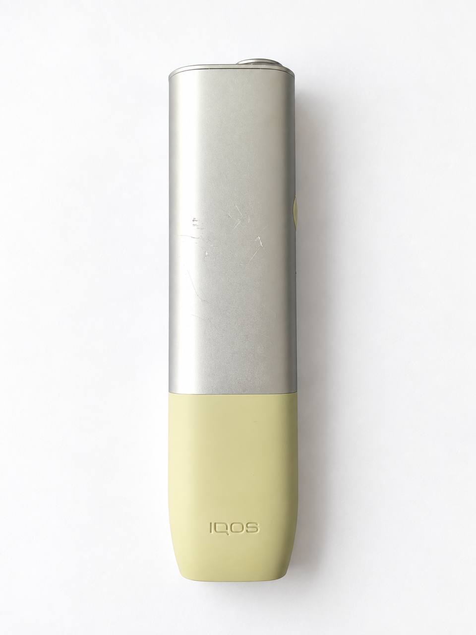 Фото 2: Полностью рабочий IQOS ILUMA ONE, есть следы использования, состояние видно на фото.