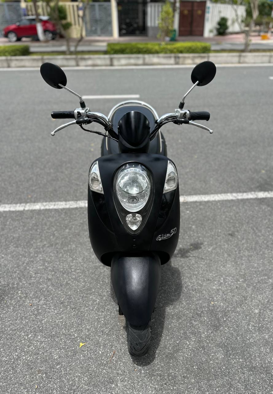 Фото 2: Продаётся скутер Sym Elite 50cc 2019 года