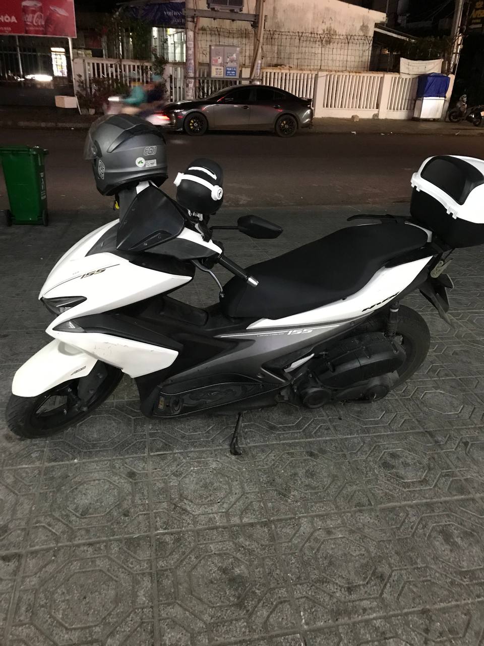 Продаётся Yamaha NVX 155, 2017 год, ABS, Smart Key, Blue card