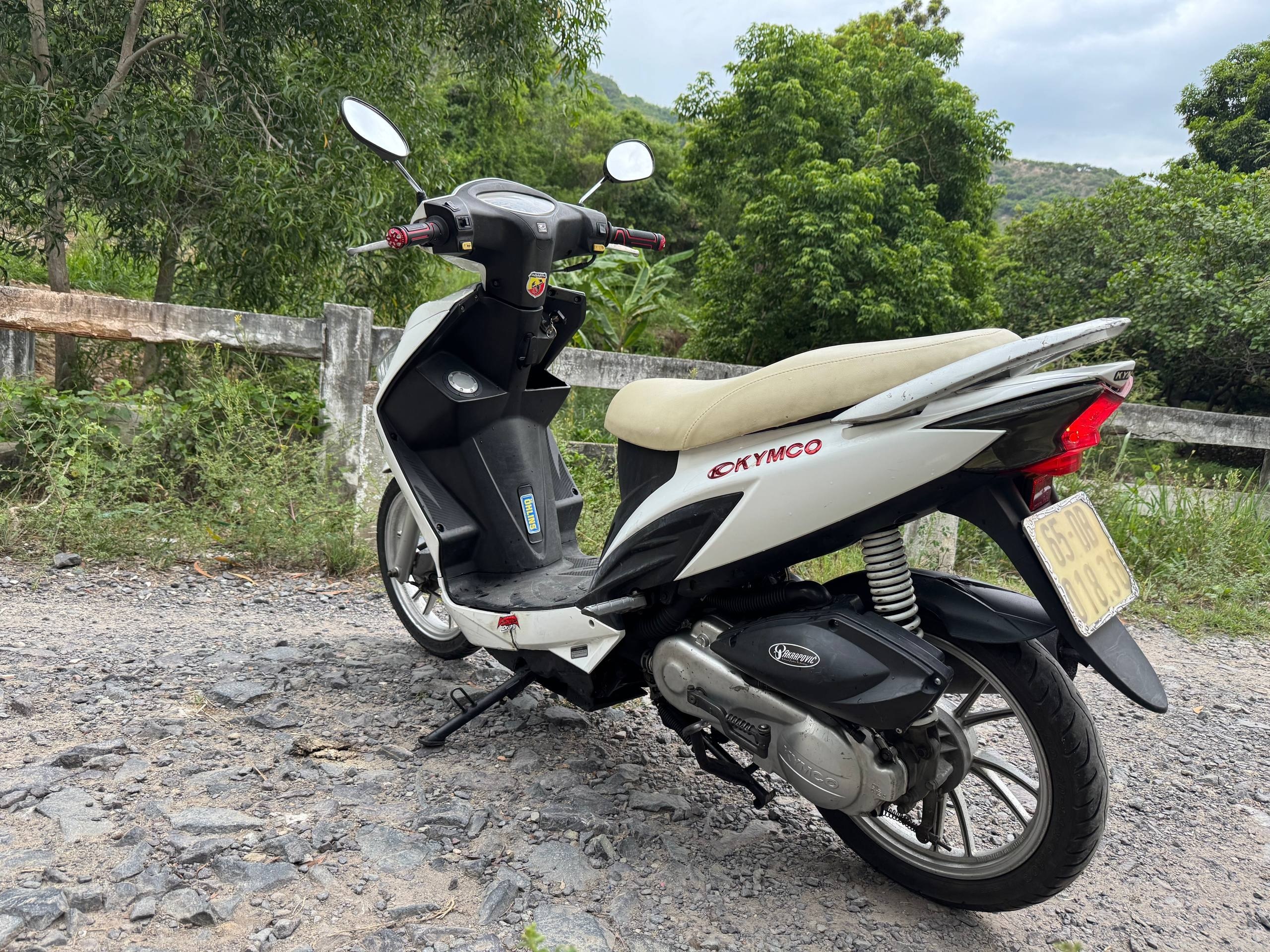 Фото 3: Продаю скутер Kymco Candy 2017 года, объем 50 куб