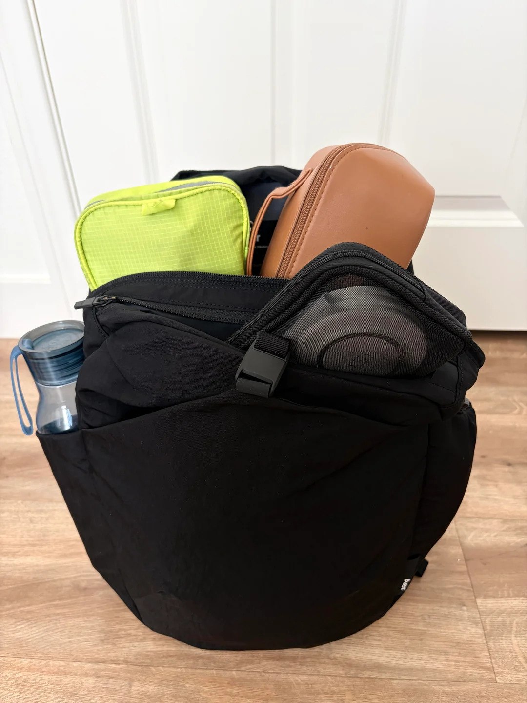 Продаются новые вещи: рюкзак Aer Go Pack 2 (600 г, crinkle nylon, очень крепкий…