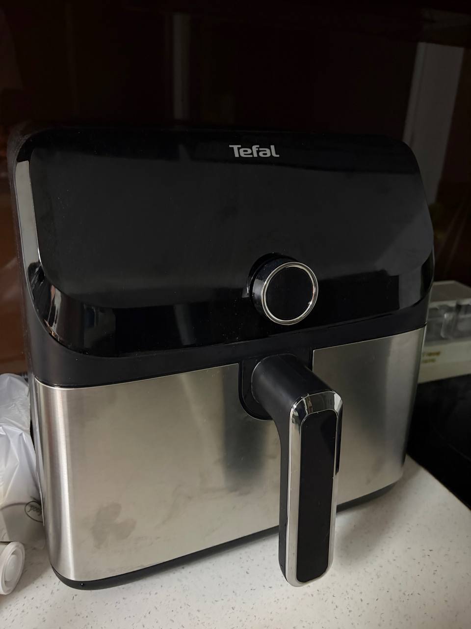 Аэрогриль Tefal в идеальном состоянии, использовался дважды, куплен недавно за 2 116…