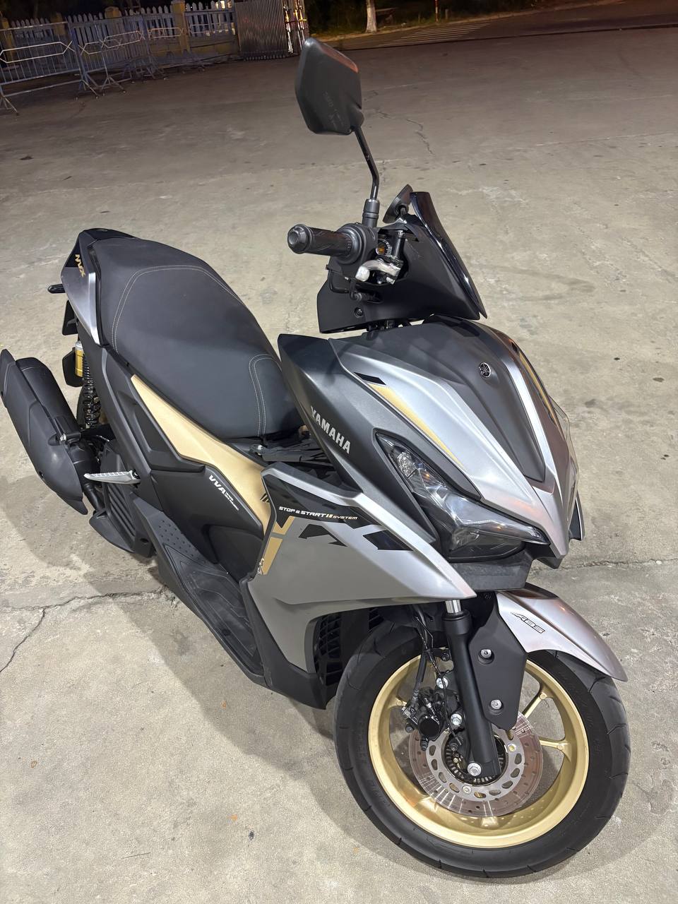 Продаётся Yamaha NVX 2026 года с пробегом 1300 км, на гарантии