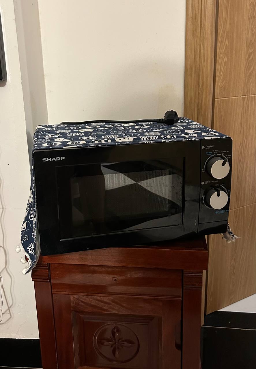 Фото 2: Продаются синтезатор Yamaha PSR-F52, микроволновка Sharp с небольшим дефектом…