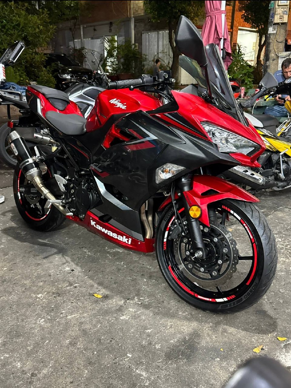 Фото 3: Продаю Kawasaki Ninja 400 2018 года в отличном состоянии, пробег 14 000 км.