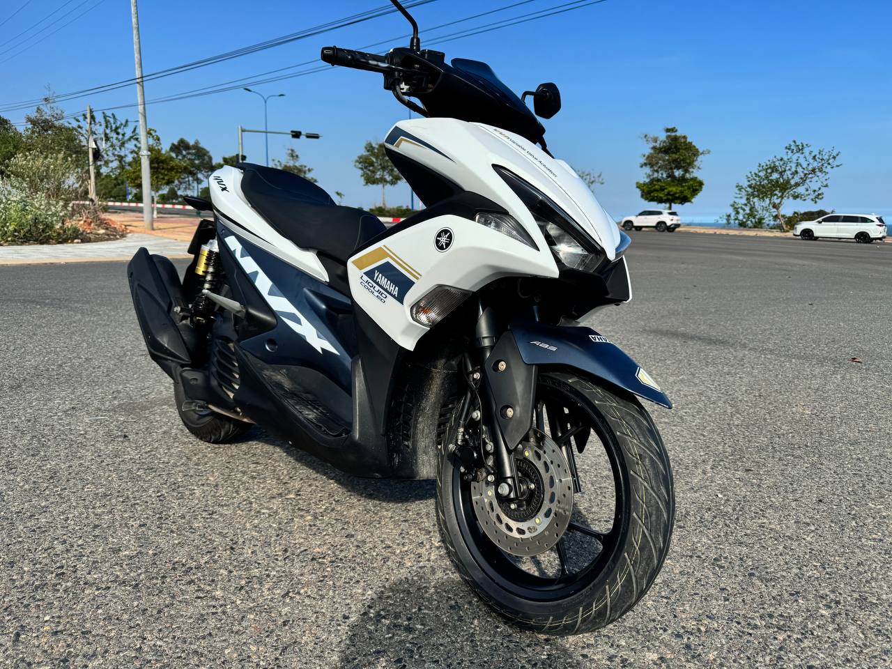 Фото 3: Продаётся байк Yamaha NVX 155 2018 года в отличном состоянии