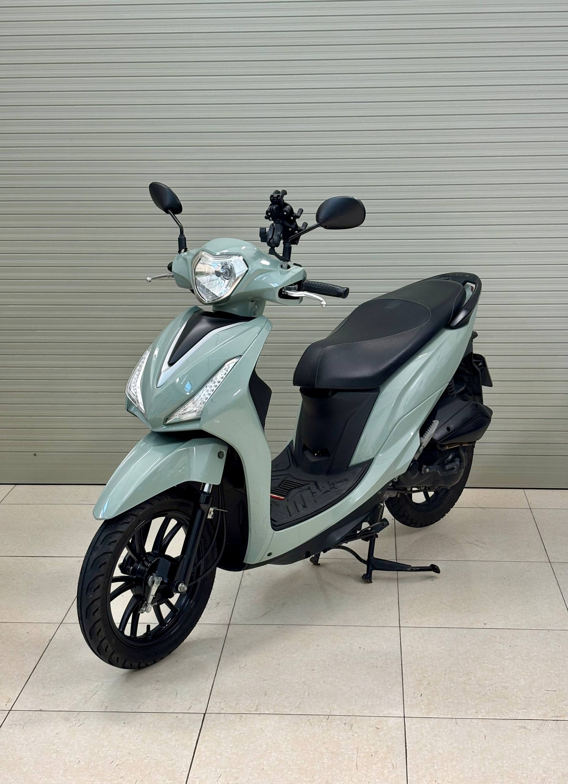 Фото 2: Продаётся скутер Kymco Candy Hermosa 50cc 2024 года