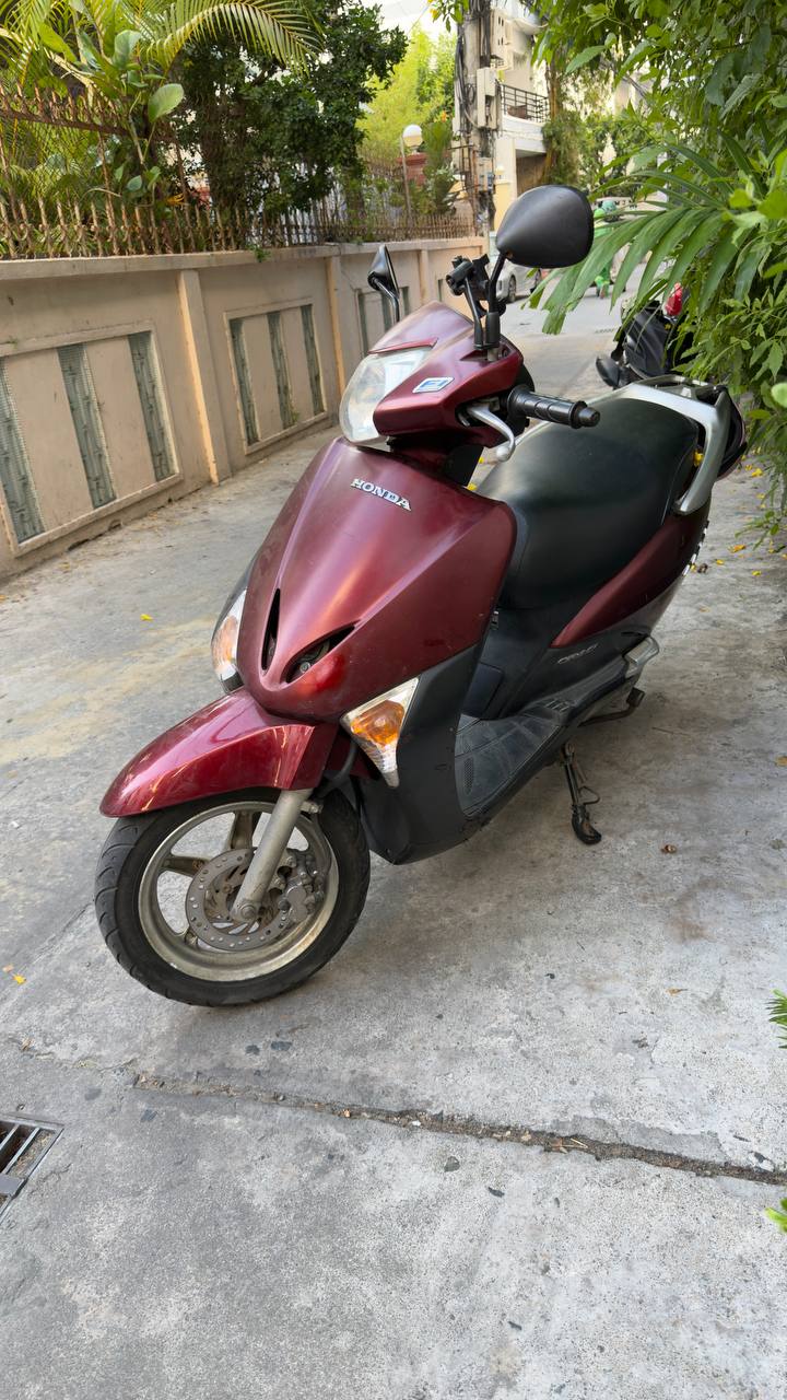 Продаётся Honda Lead Fi 110сс 2013 года, инжектор