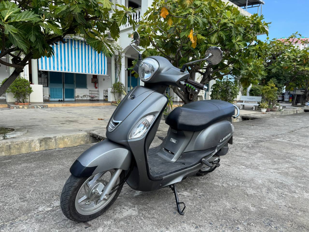 Продаётся байк Kymco Like 50 2020 года, 50 кубов, права не нужны, коробка автомат…