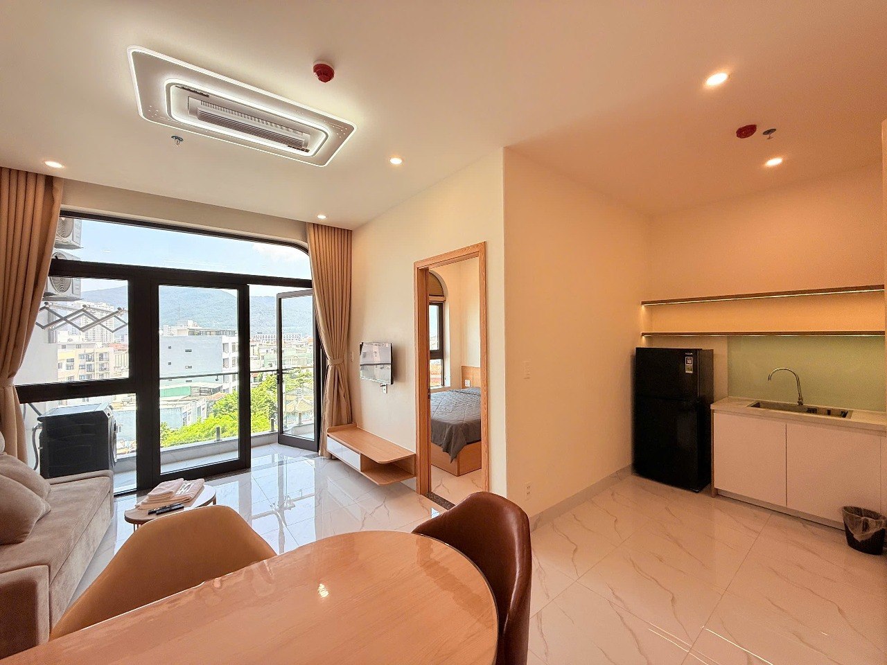 Фото 3: Новая однокомнатная квартира на улице Чыонг Динь в Дананге