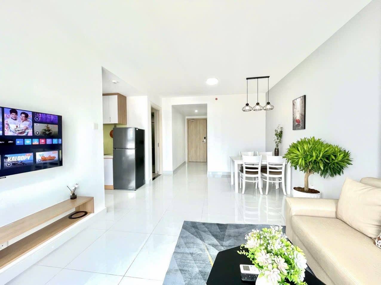 Сдаётся квартира в D'QUA площадью 70 м² с двумя спальнями и двумя ванными комнатами.