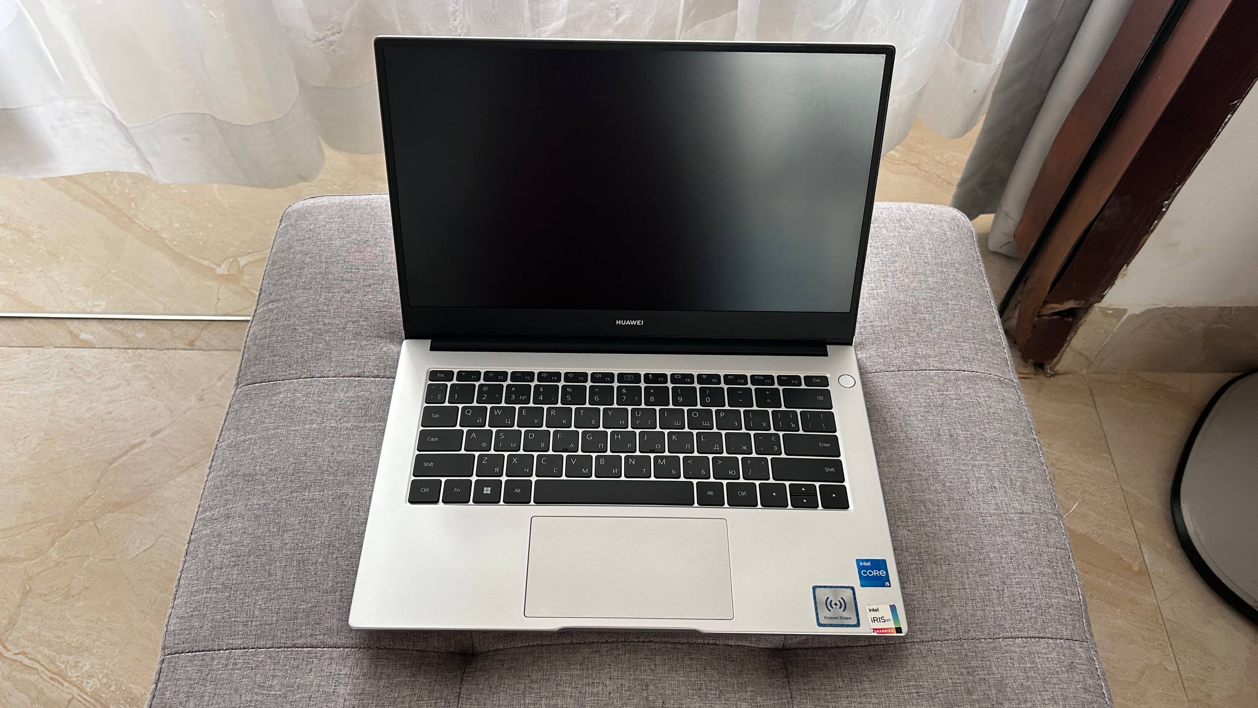 Продаётся ноутбук Huawei MateBook D14 в отличном состоянии
