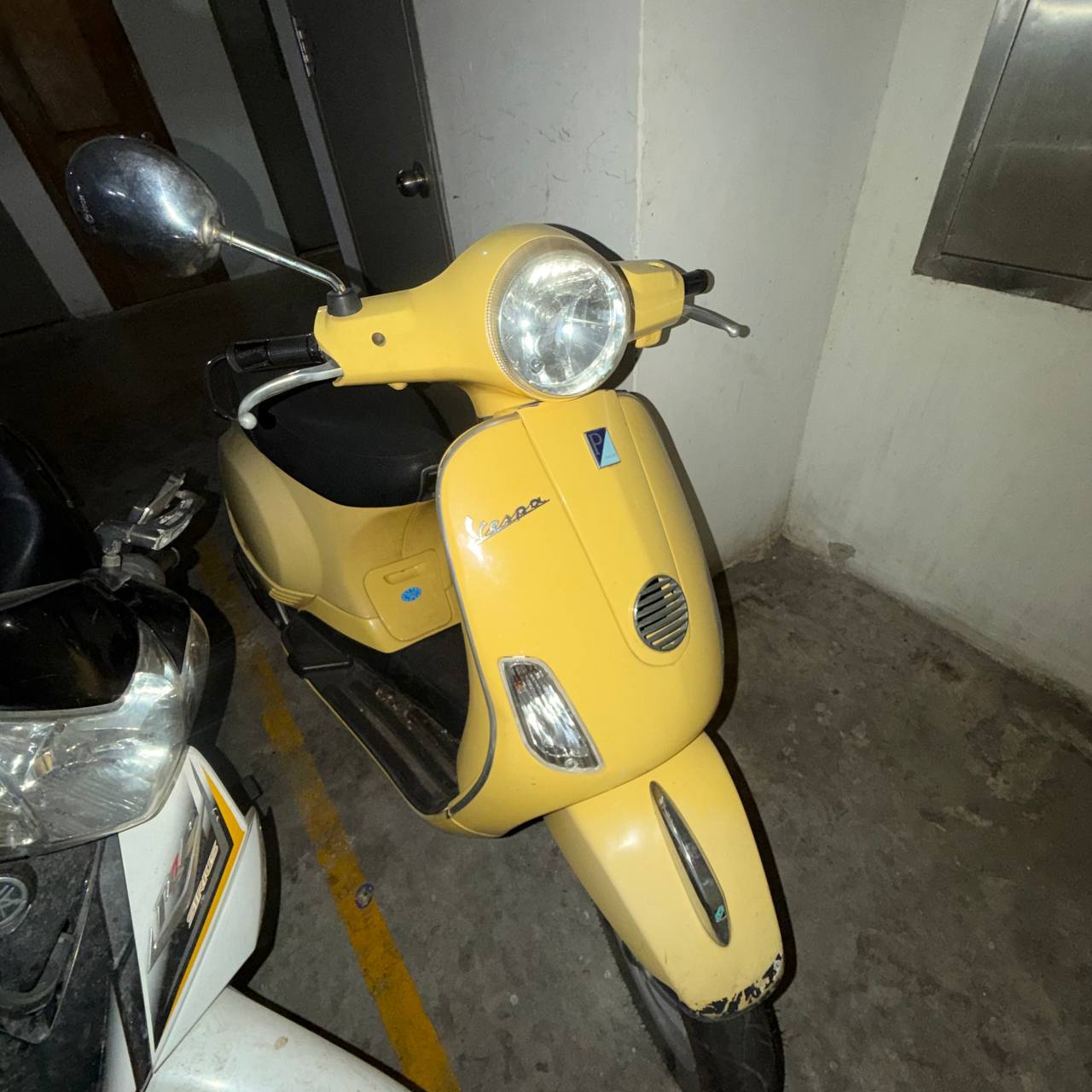 Продаётся Vespa LX 125cc, 2012 года выпуска, итальянская сборка
