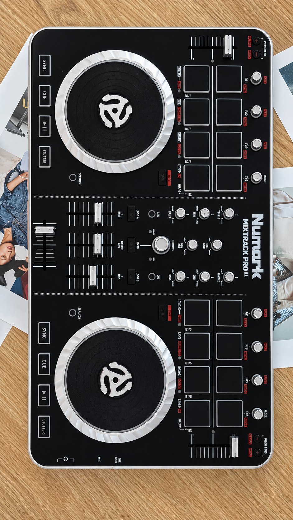 Фото 3: Продаётся DJ-контроллер Numark Mixtrack Pro II в почти идеальном состоянии.