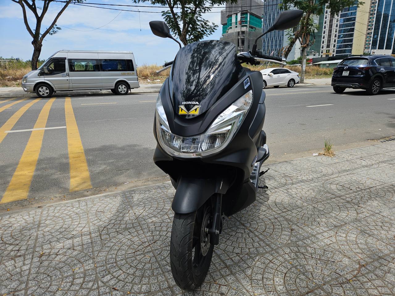 Honda PCX 125 2017 года с ключом Smart Key, пробег 20 тыс