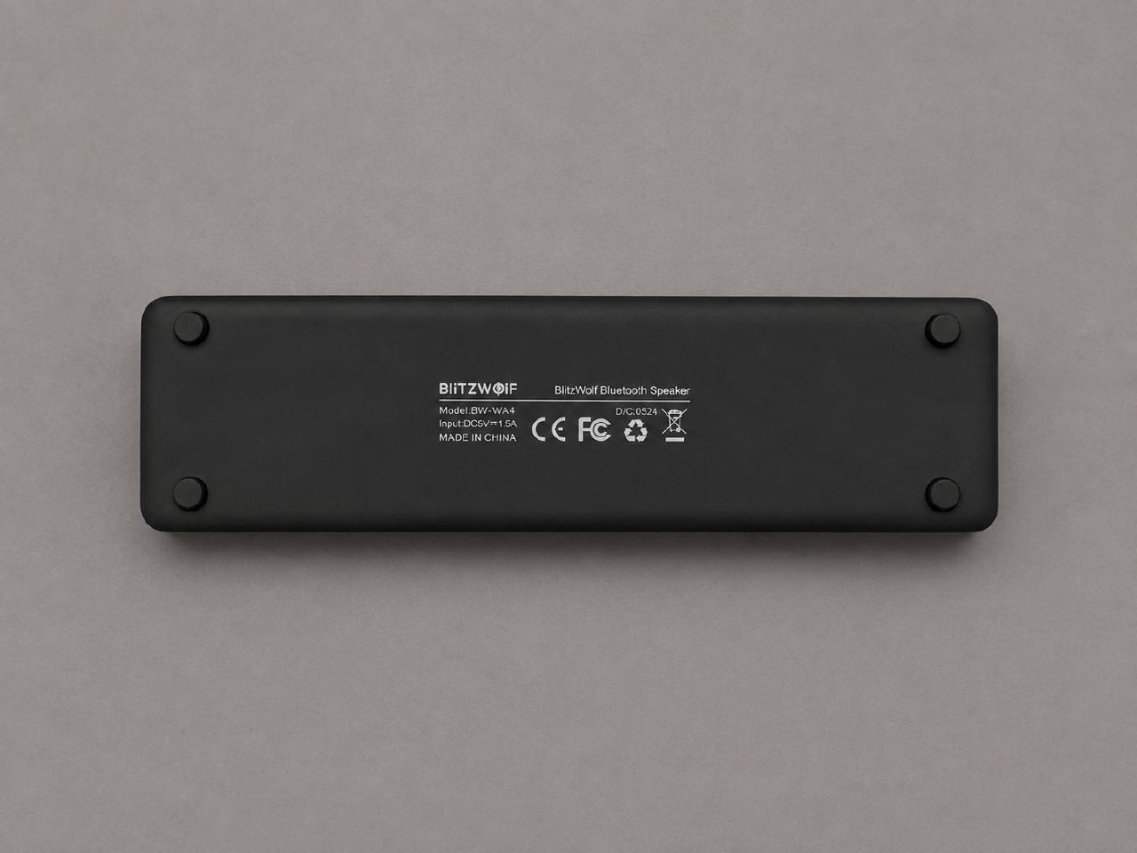 Фото 2: Портативная Bluetooth-колонка BlitzWolf BW-WA4 в отличном состоянии