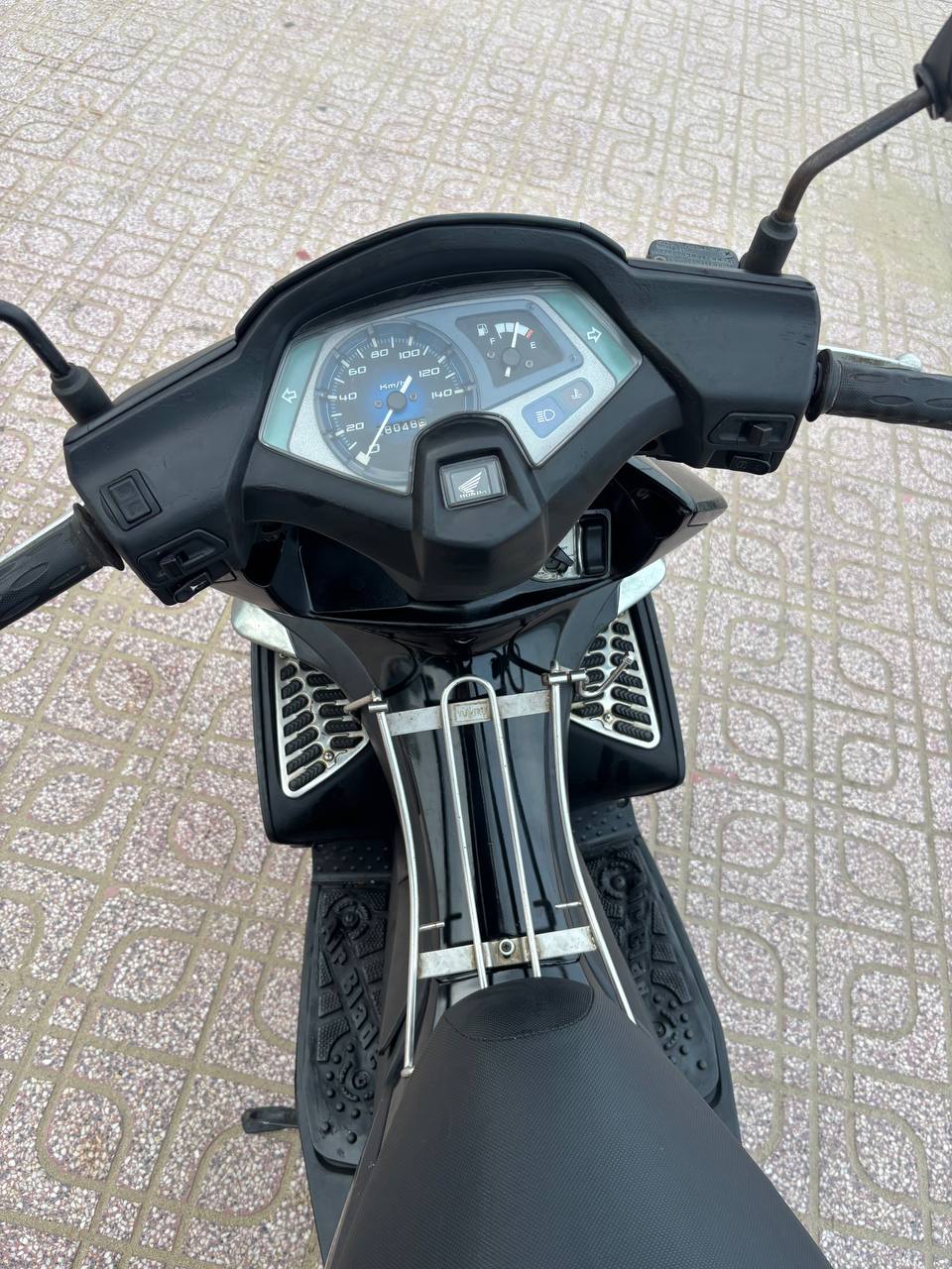 Фото 3: Honda Air Blade 110/125cc 2008 года в отличном состоянии