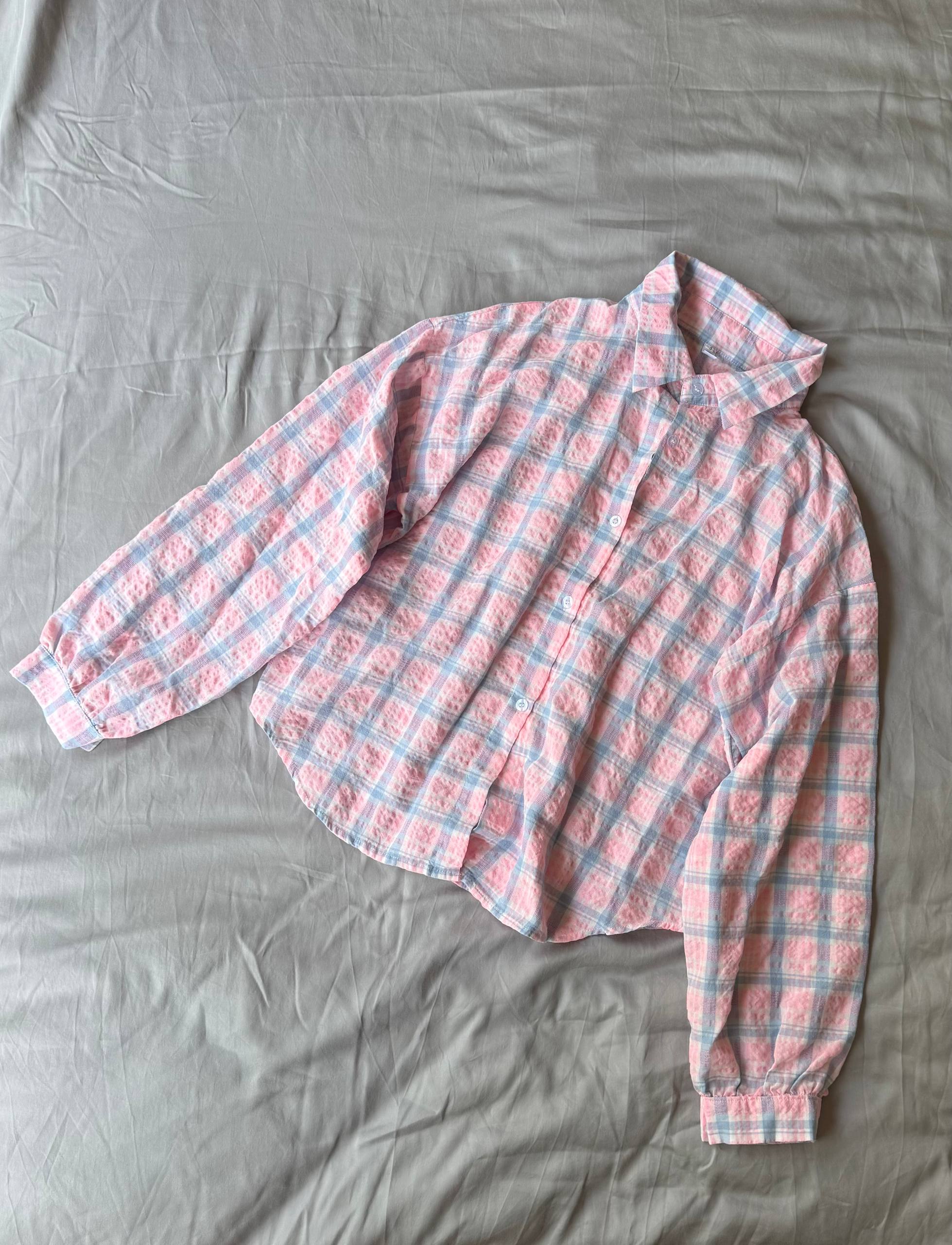 Продаются вещи: хлопковая рубашка (размер L-XL, надевалась один раз)…