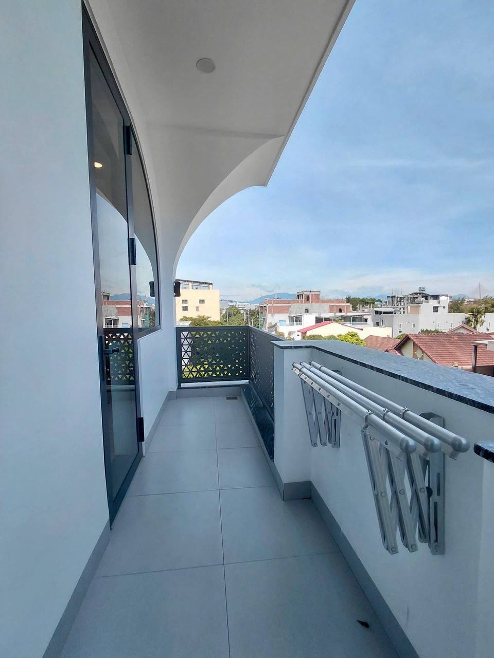 Фото 2: Сдается двухкомнатная квартира на улице Bà Huyện Thanh Quan, район Mỹ An.