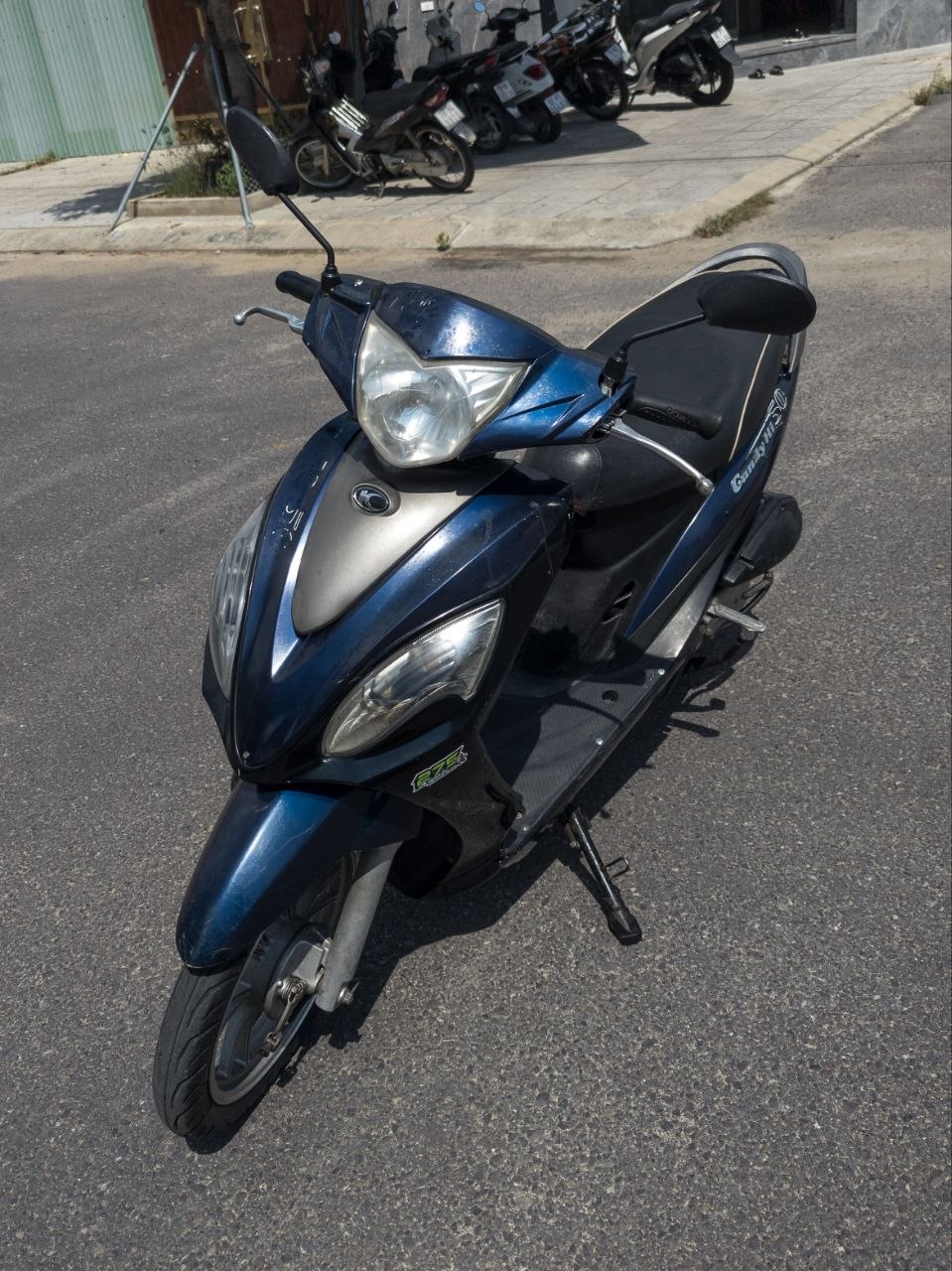 Продаётся скутер Kymco Candy 2014 года, объём двигателя 50 куб