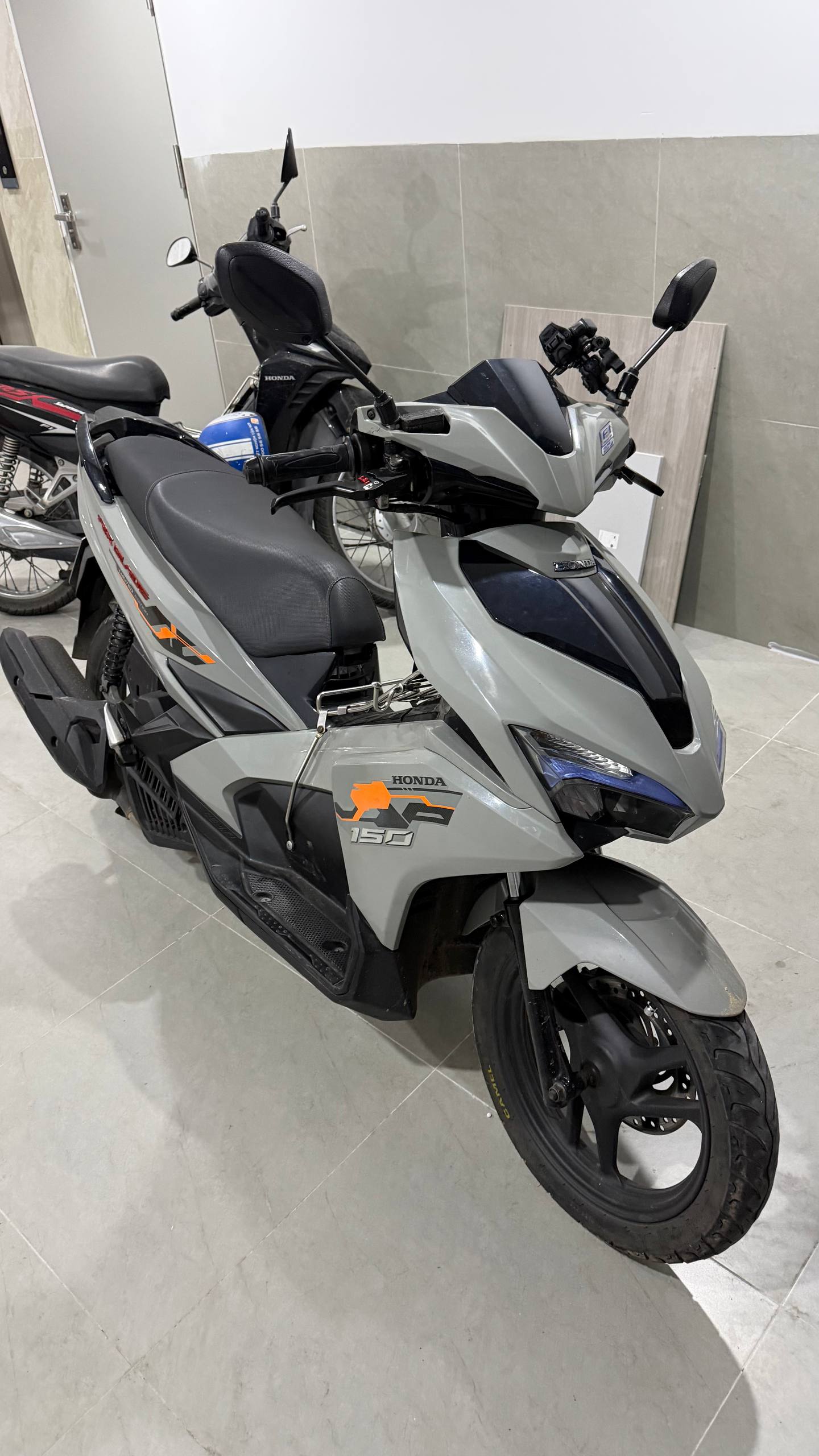 Фото 2: Продаётся Honda Air Blade 2017, объём двигателя 125 куб