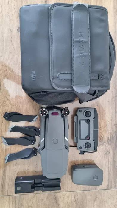 Продаю профессиональный квадрокоптер DJI Mavic 2 Pro с камерой Hasselblad, снимает…