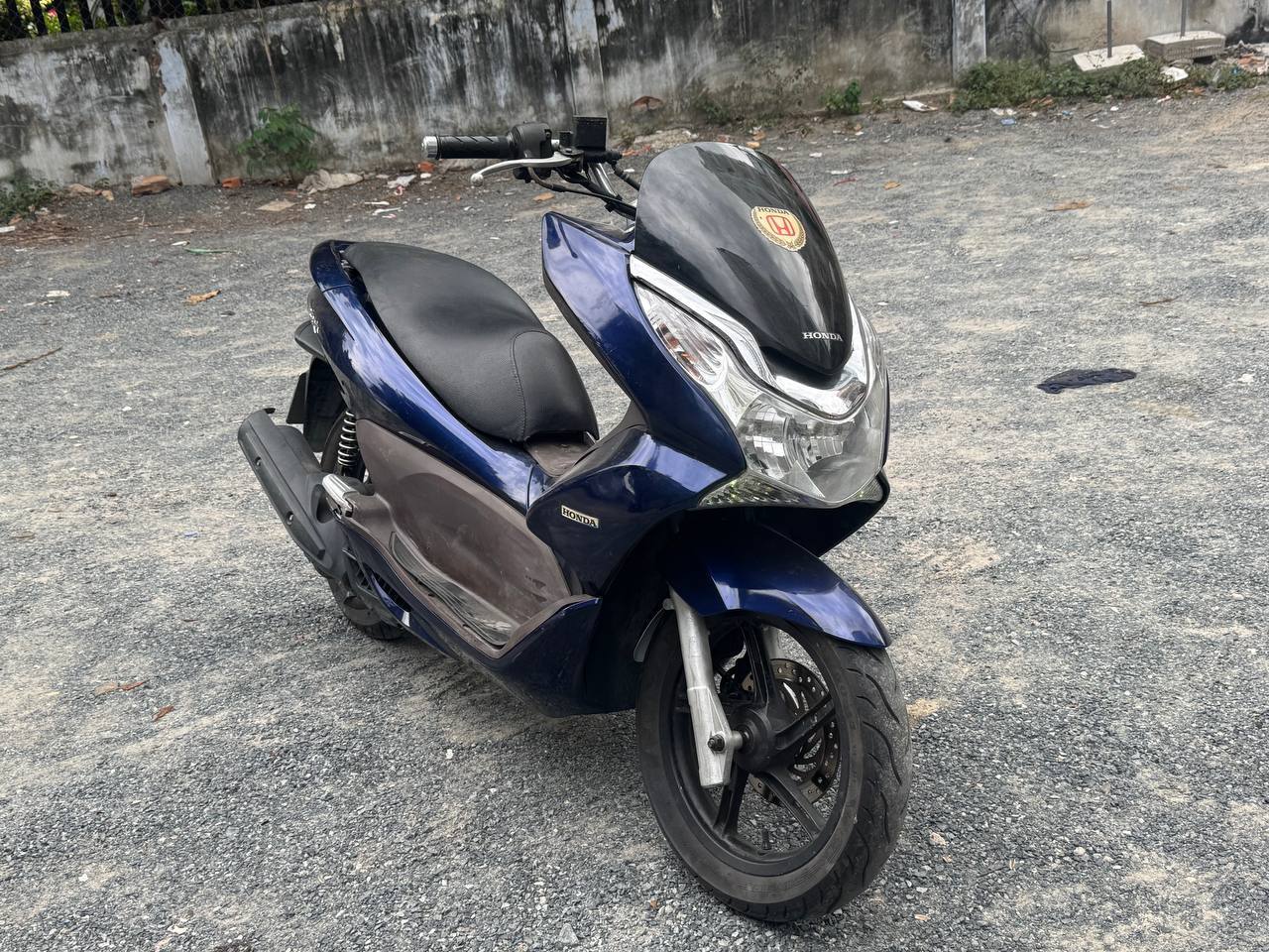 Продаётся легендарный байк Honda PCX 2011 года, 125 кубов