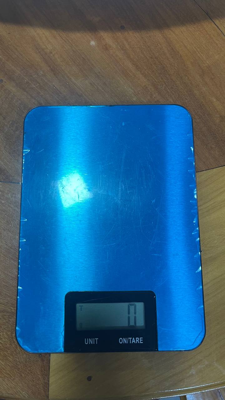 Кухонные весы за 80 донгов