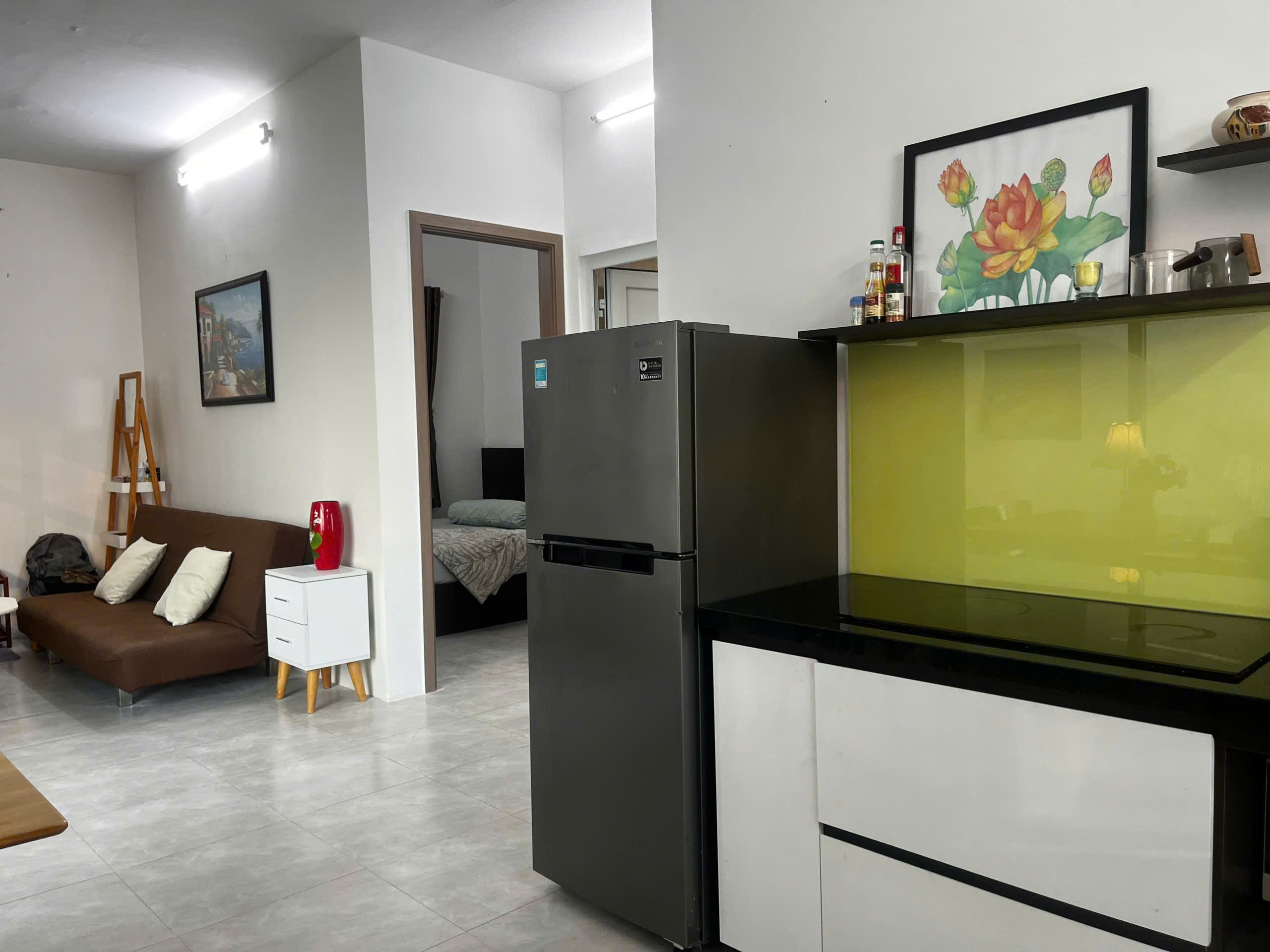 Сдаётся квартира площадью 75 м² с 3 спальнями и 2 ванными комнатами, п