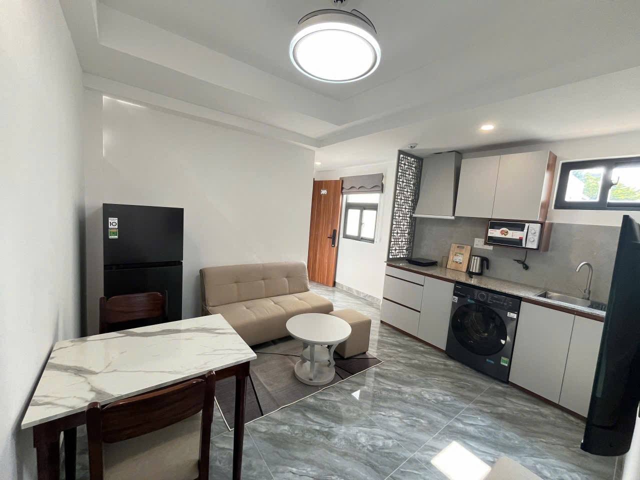 Сдается однокомнатная квартира площадью 55 м² недалеко от пляжа в районе Виньхай.