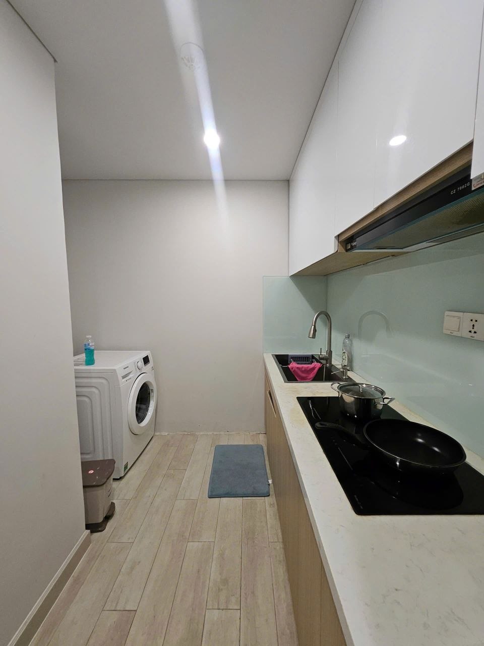 Фото 3: Сдаётся элитная квартира-студия в Gold Coast площадью 50 м²…