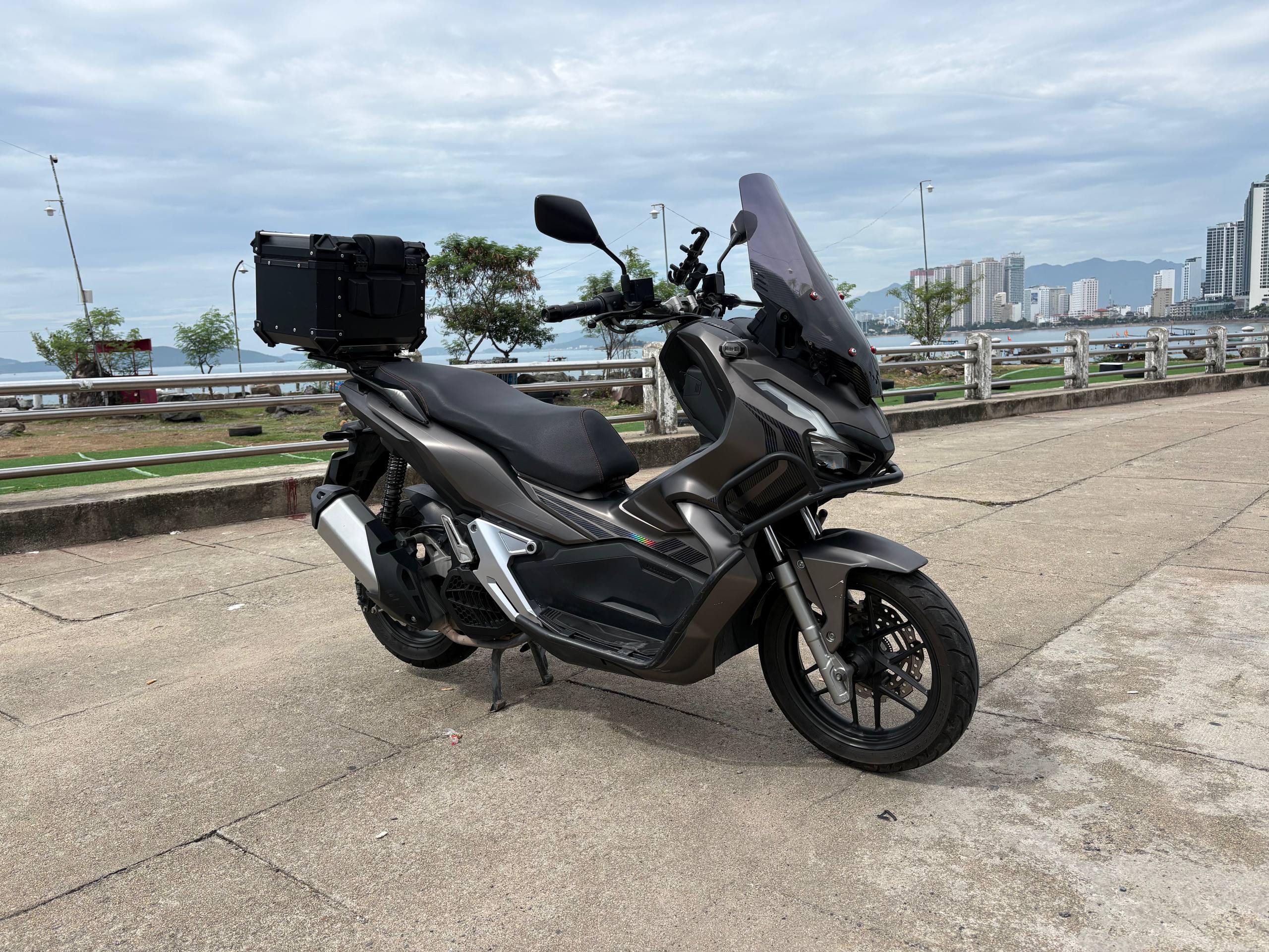 Продаётся Honda ADV 150 ABS 2024 года, пробег 29 066 км