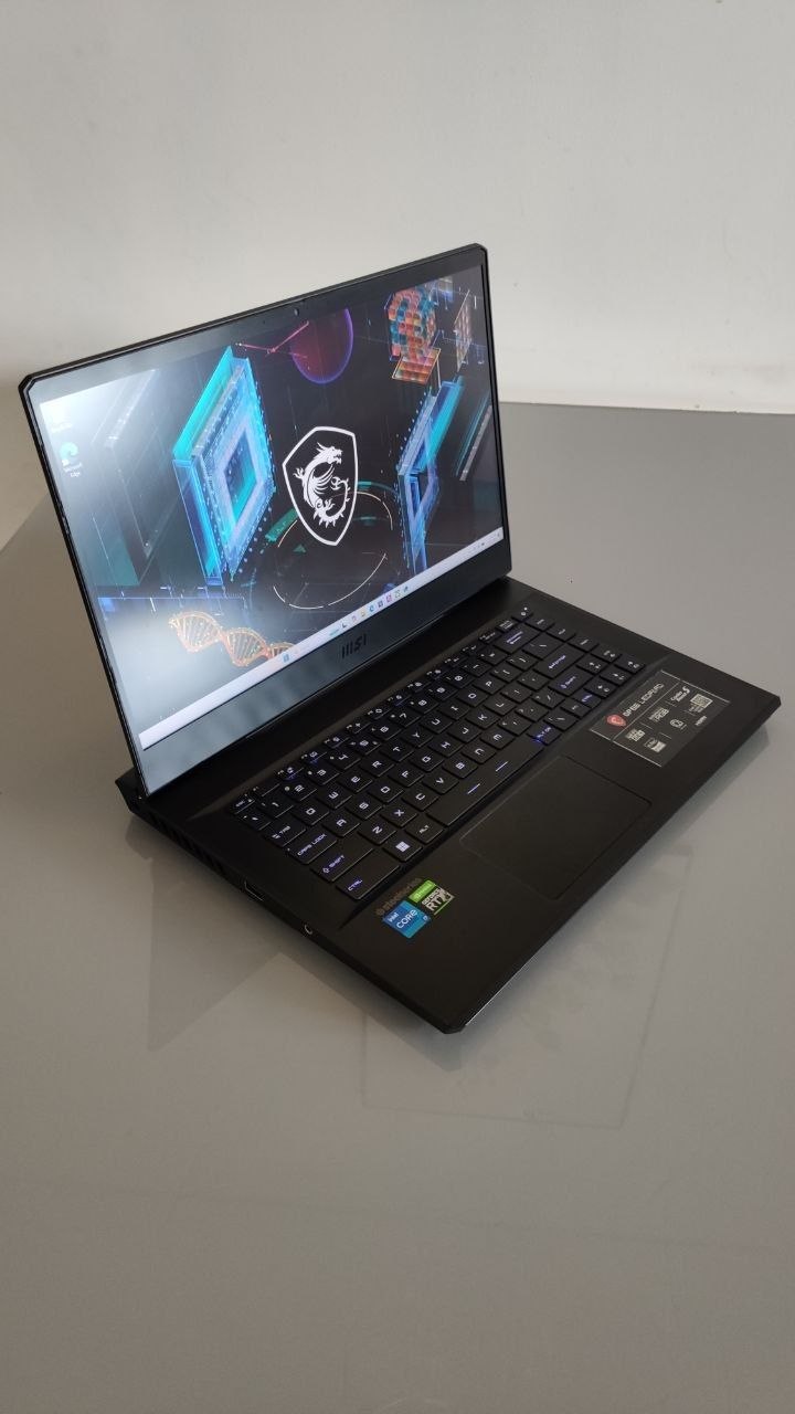 Фото 3: Продаётся ноутбук MSI GP66 Leopard 11UE в отличном состоянии