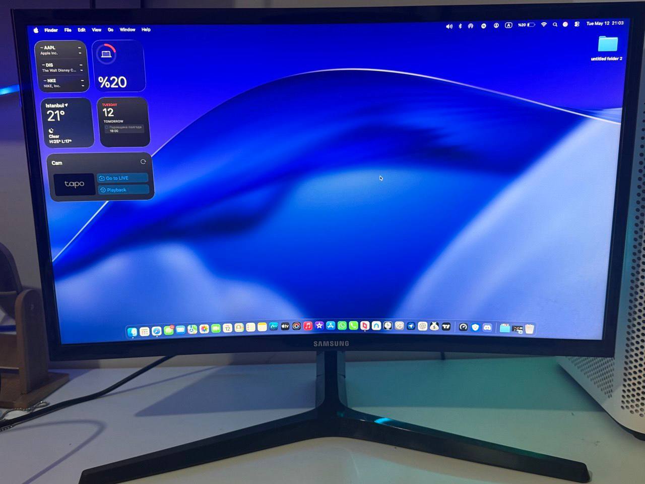 Фото 3: Продаю монитор Samsung CRG5 24 дюйма, 144 Гц, в идеальном состоянии, полностью рабочий.