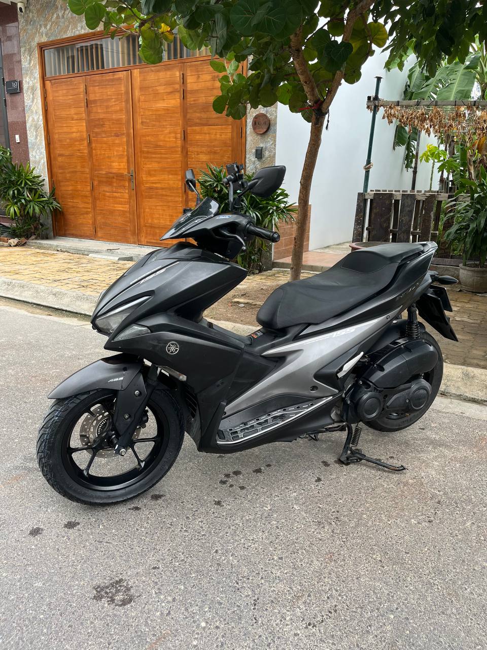 Фото 2: Продаётся Yamaha NVX 155 V1 2017 года в хорошем состоянии, регулярно о