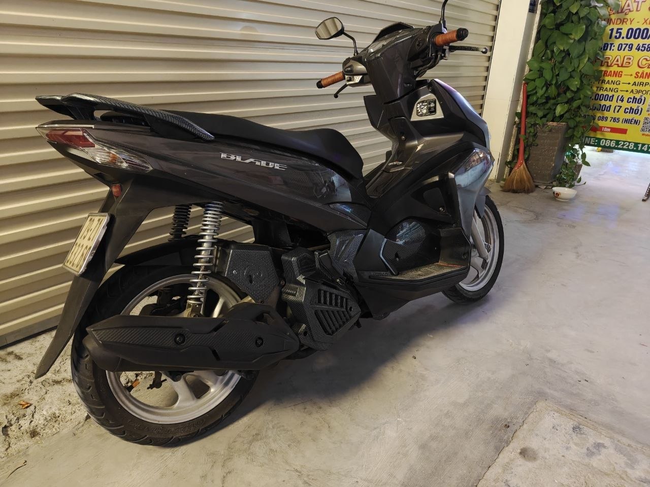 Фото 3: Продаётся Honda AirBlade 125, полностью обслуженный городской скутер