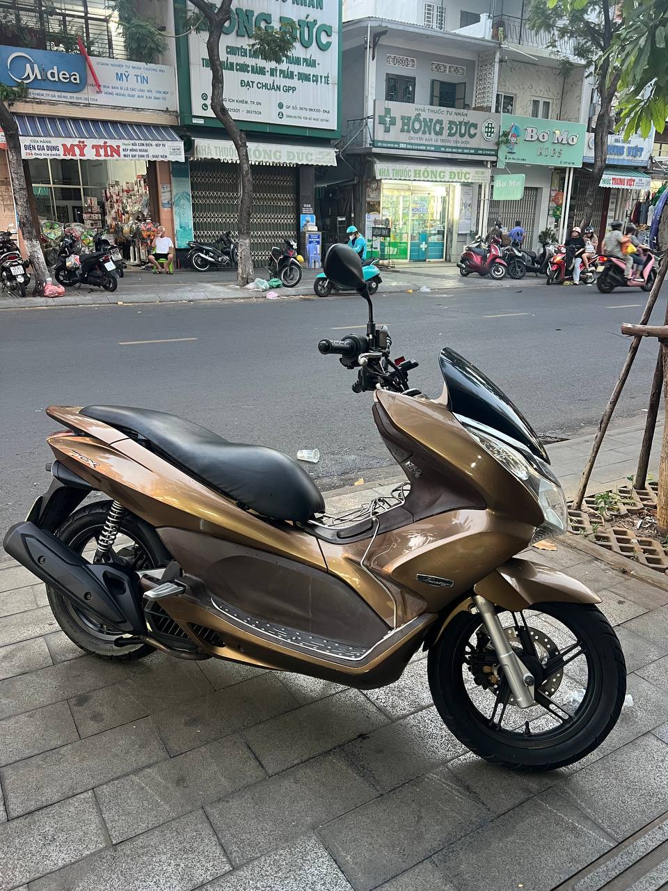 Фото 2: Продаётся мотоцикл Honda PCX 2010 года в хорошем состоянии, без ДТП и…