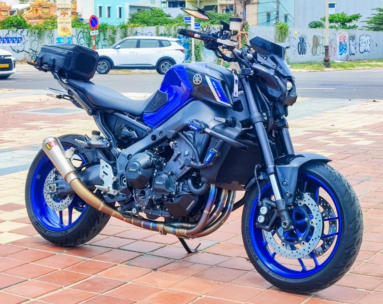 Продаётся Yamaha MT-09 2022 года выпуска, выехал из салона в июне…