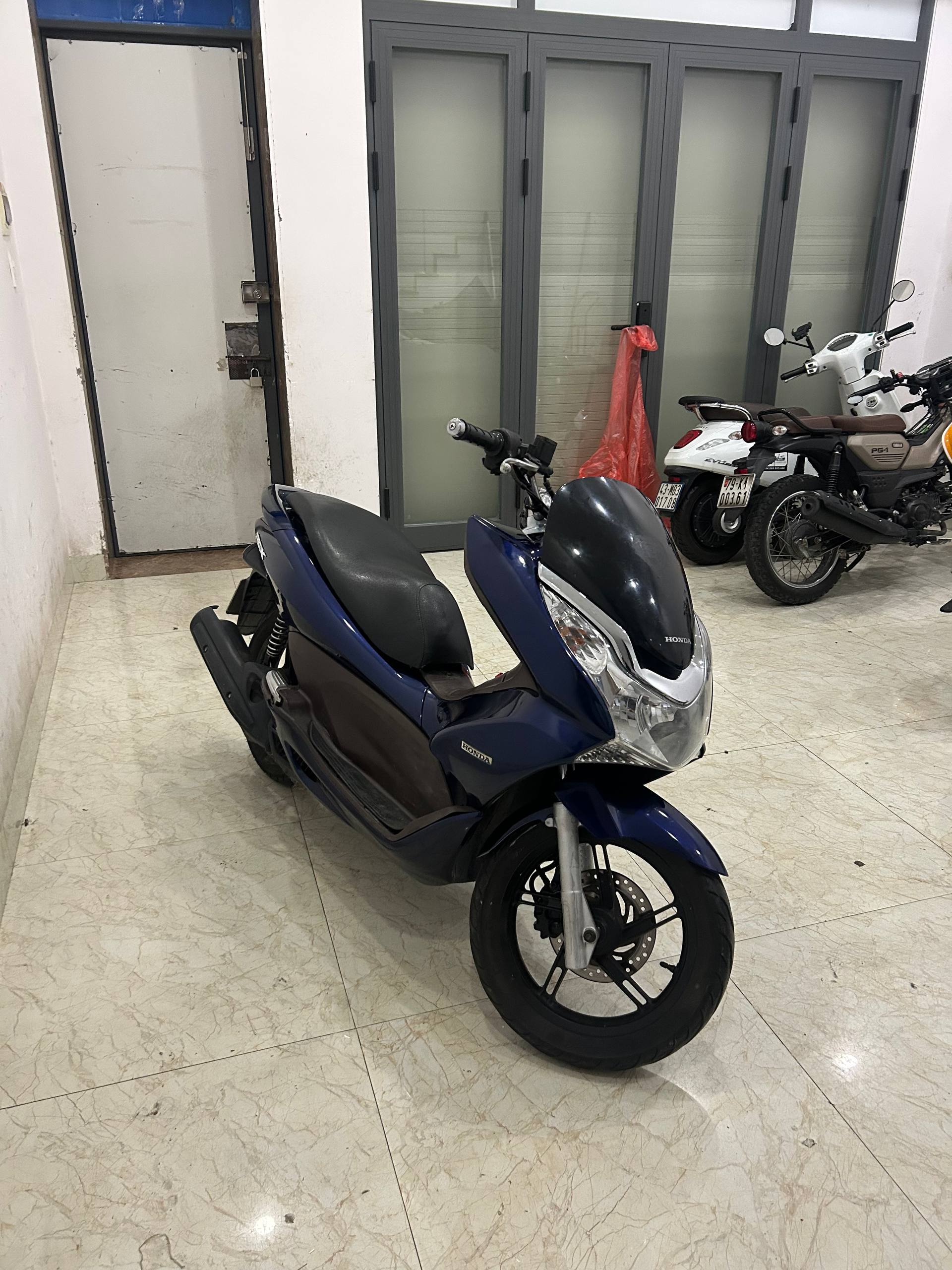 Продаётся Honda PCX 125 2011 года в технически исправном состоянии