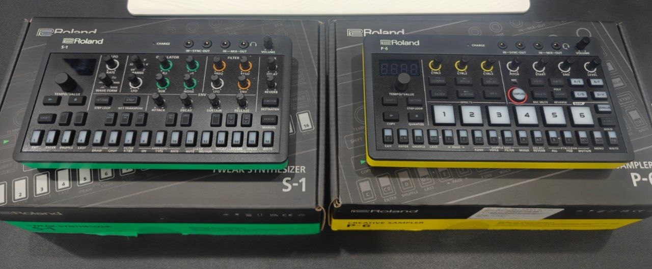 Продаются Roland S1 и P6, использовались 4 месяца, в идеальном состоян
