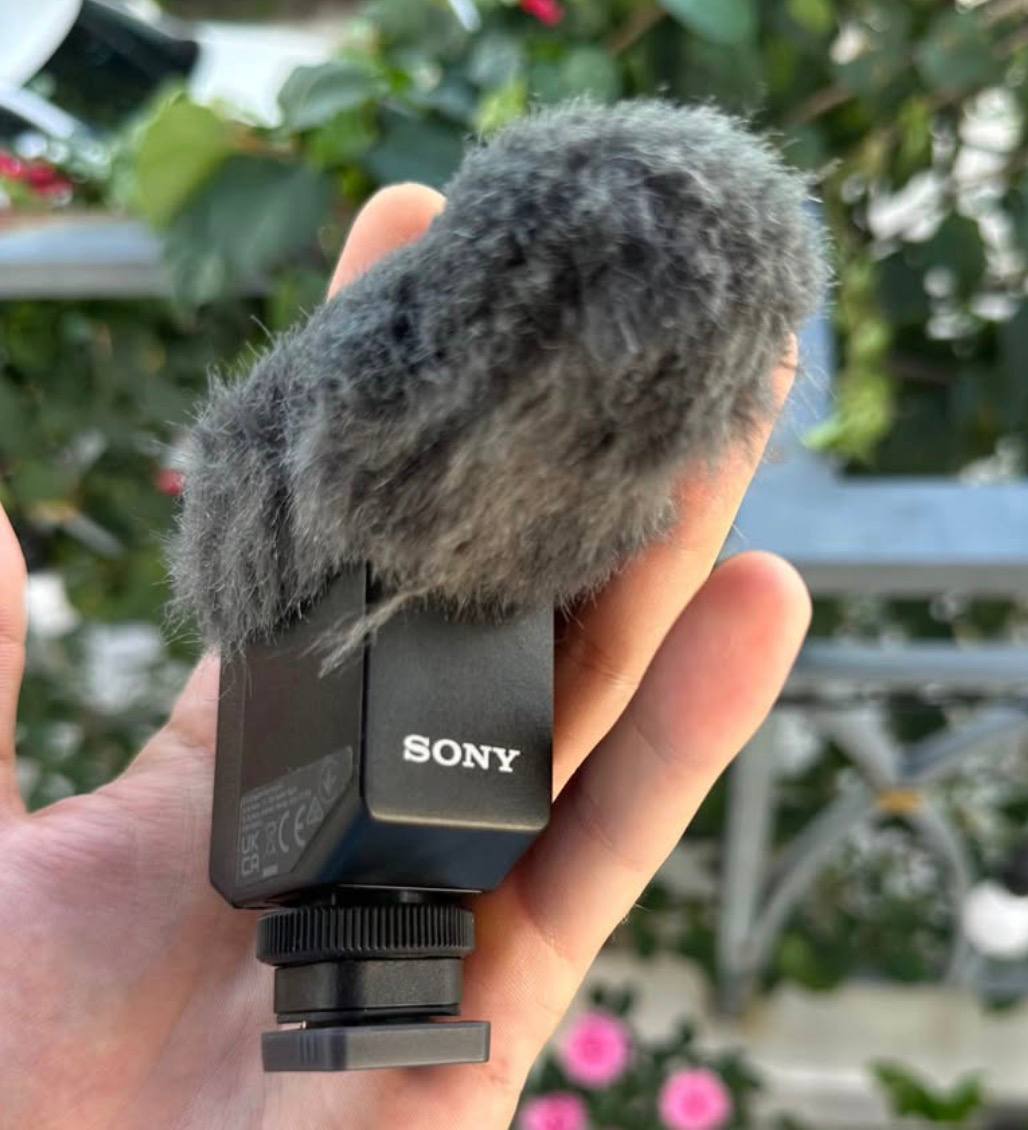 Продаётся микрофон Sony ECM-B10 в идеальном состоянии, ни разу не использовался.