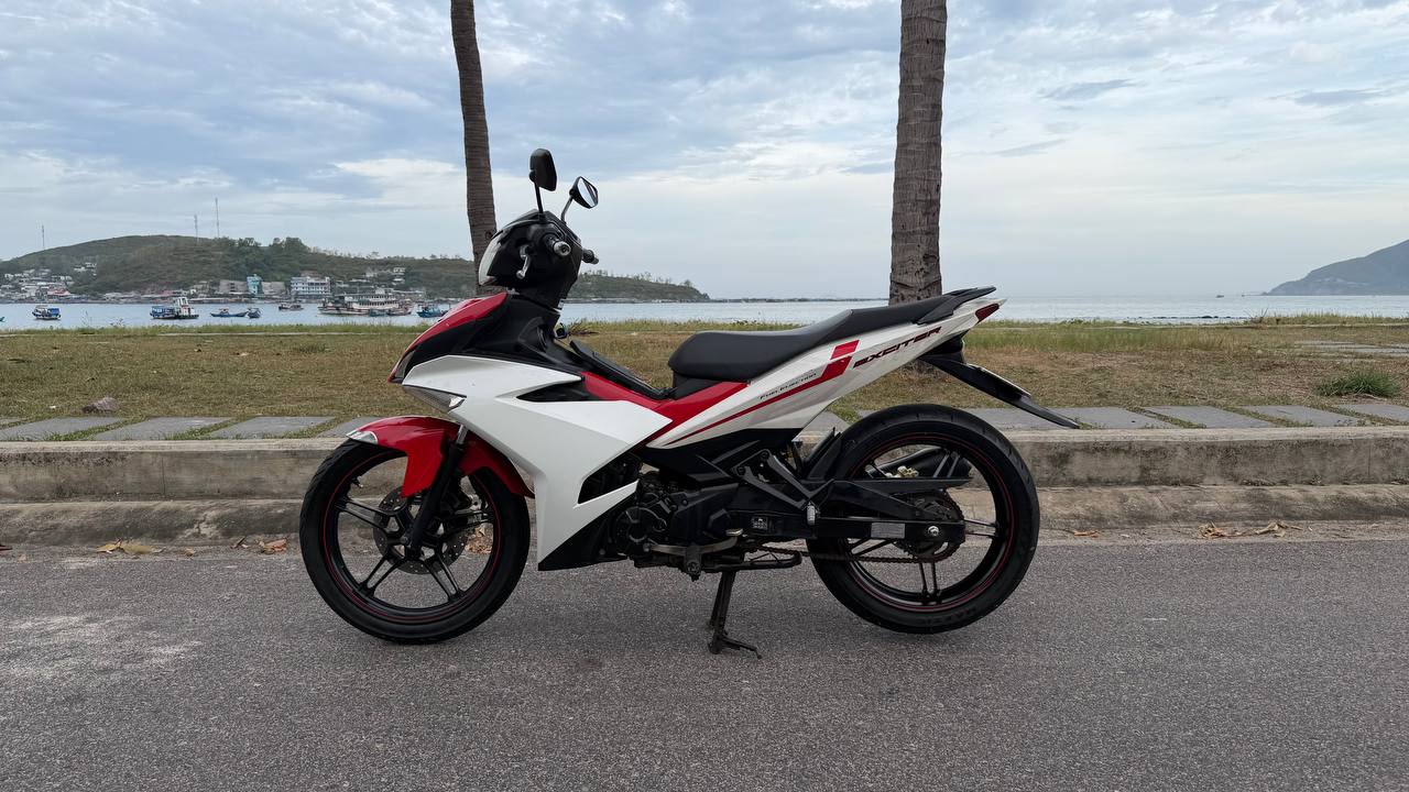 Фото 2: Продаю Yamaha Exciter 2016 года, механика