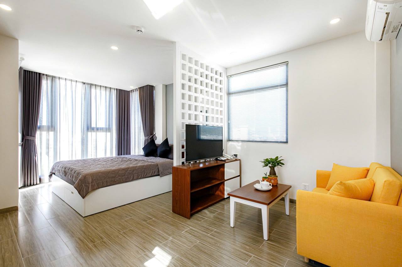 Сдаётся студия 42 м² с балконом в районе Фыок Лонг