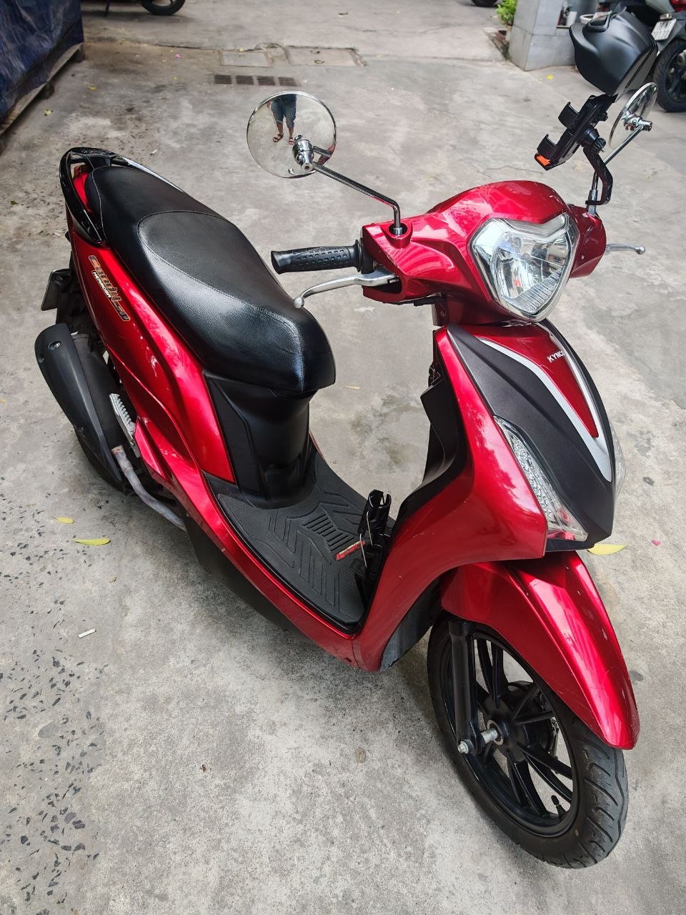 Фото 2: Продаётся скутер Kymco Hermosa 2019 года, объём двигателя 50 куб