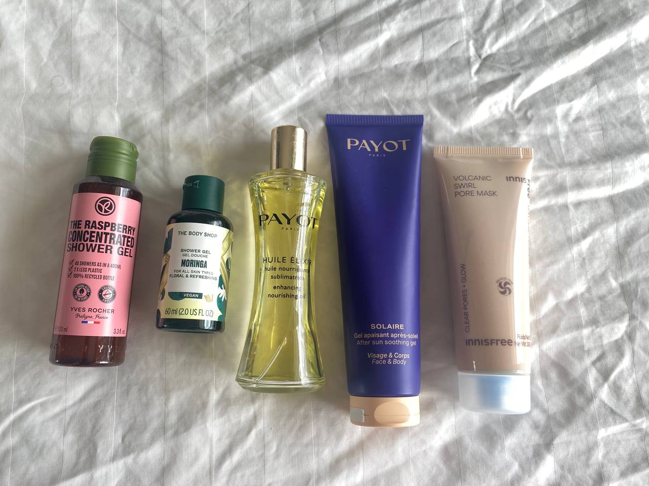 Продаются новые гели для душа Yves Rocher и The Body Shop…