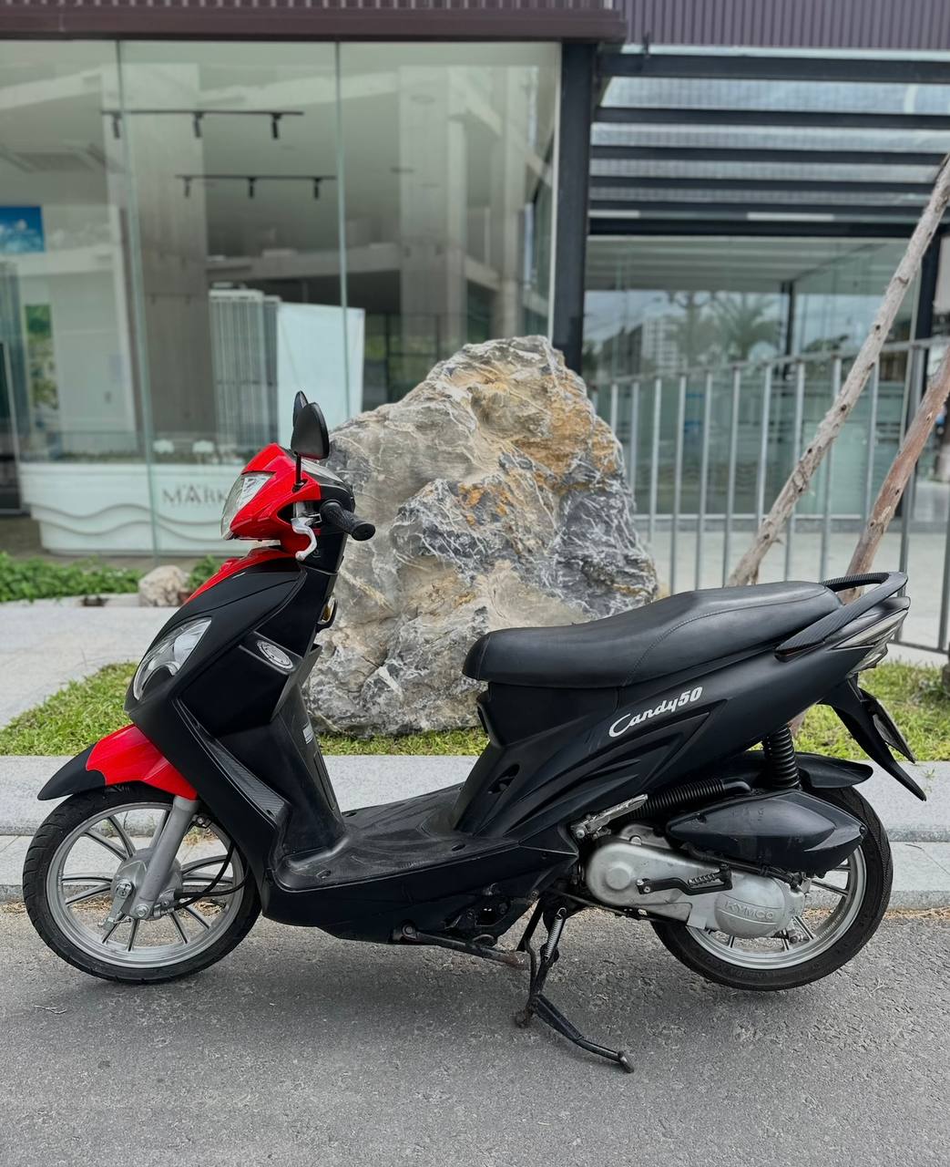 Продаётся скутер Kymco Candy HI 50cc 2013 года
