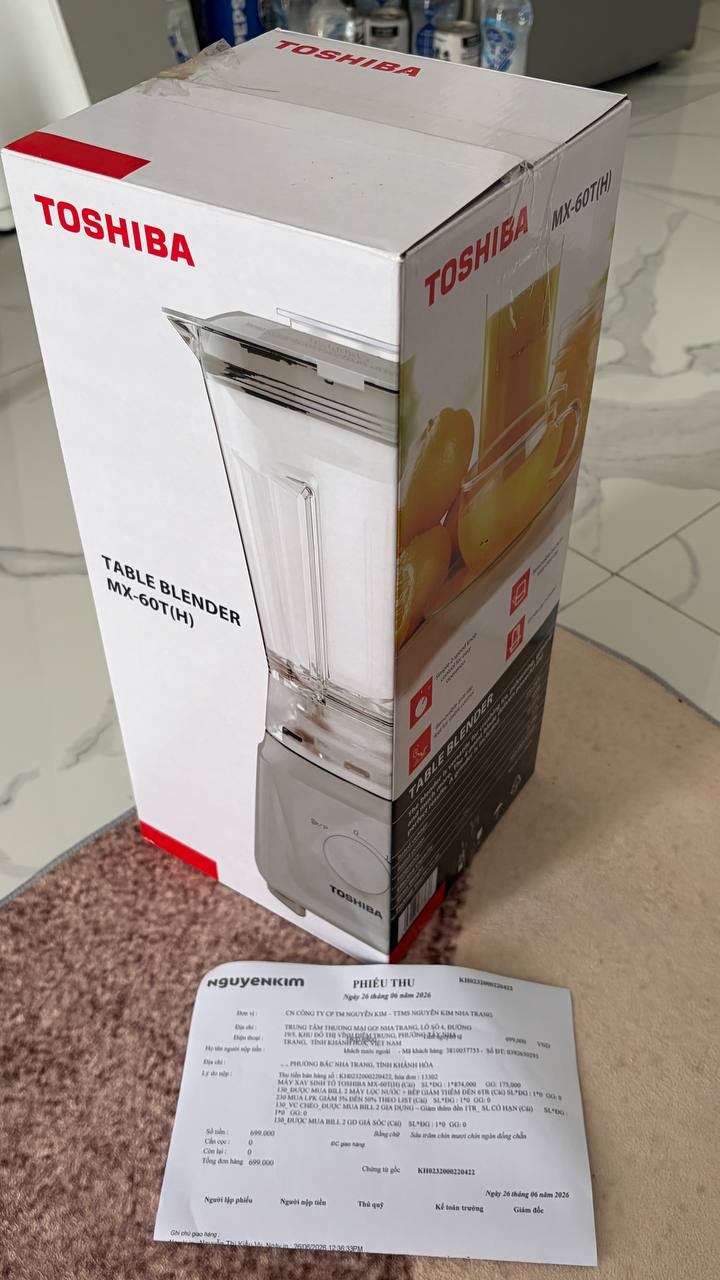 Новый блендер Toshiba MX-60T(H) в оригинальной коробке, с чеком о покупке.