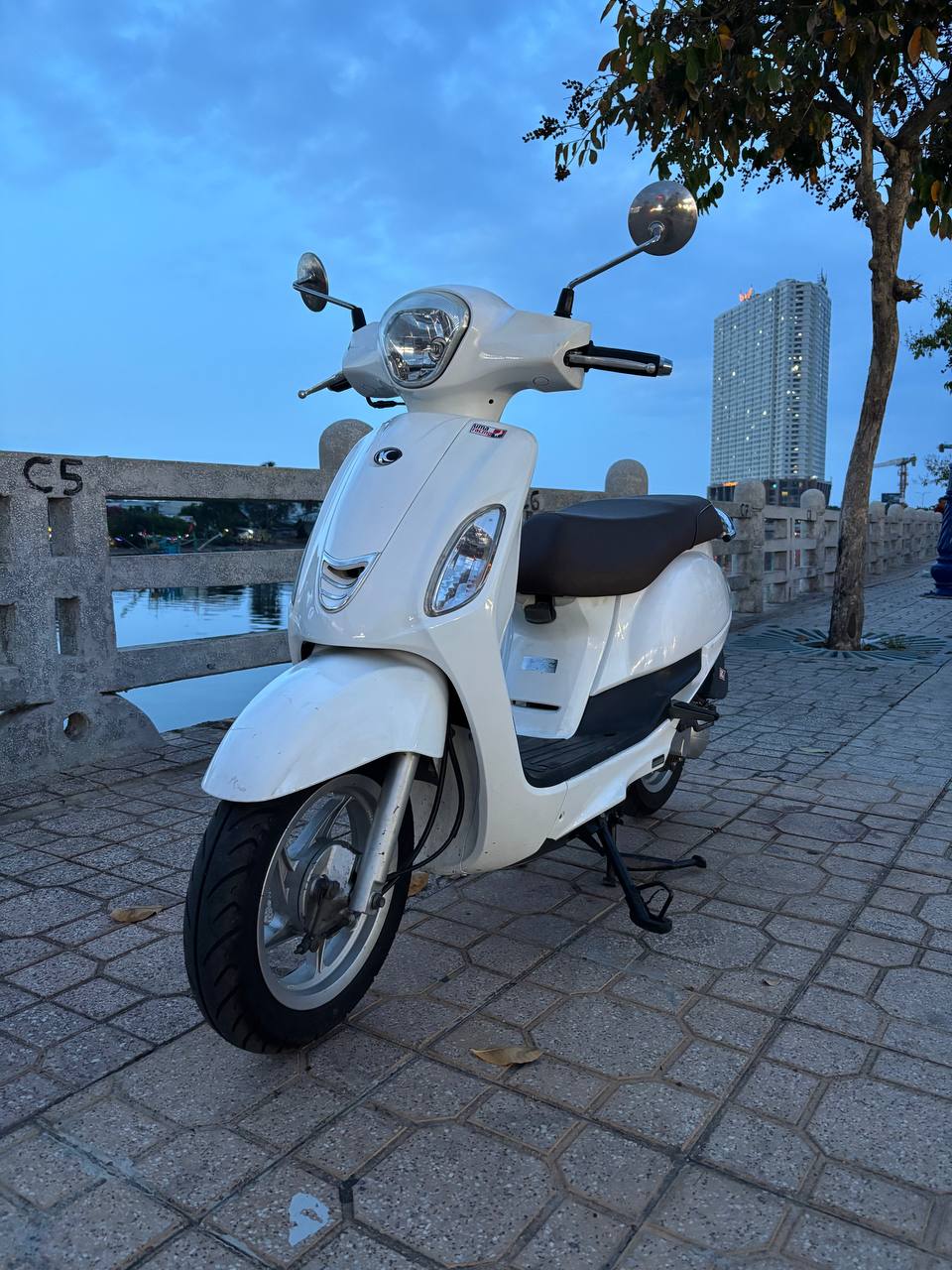 Фото 2: Продаётся скутер KYMCO Like 2018 года, объём двигателя 50 куб