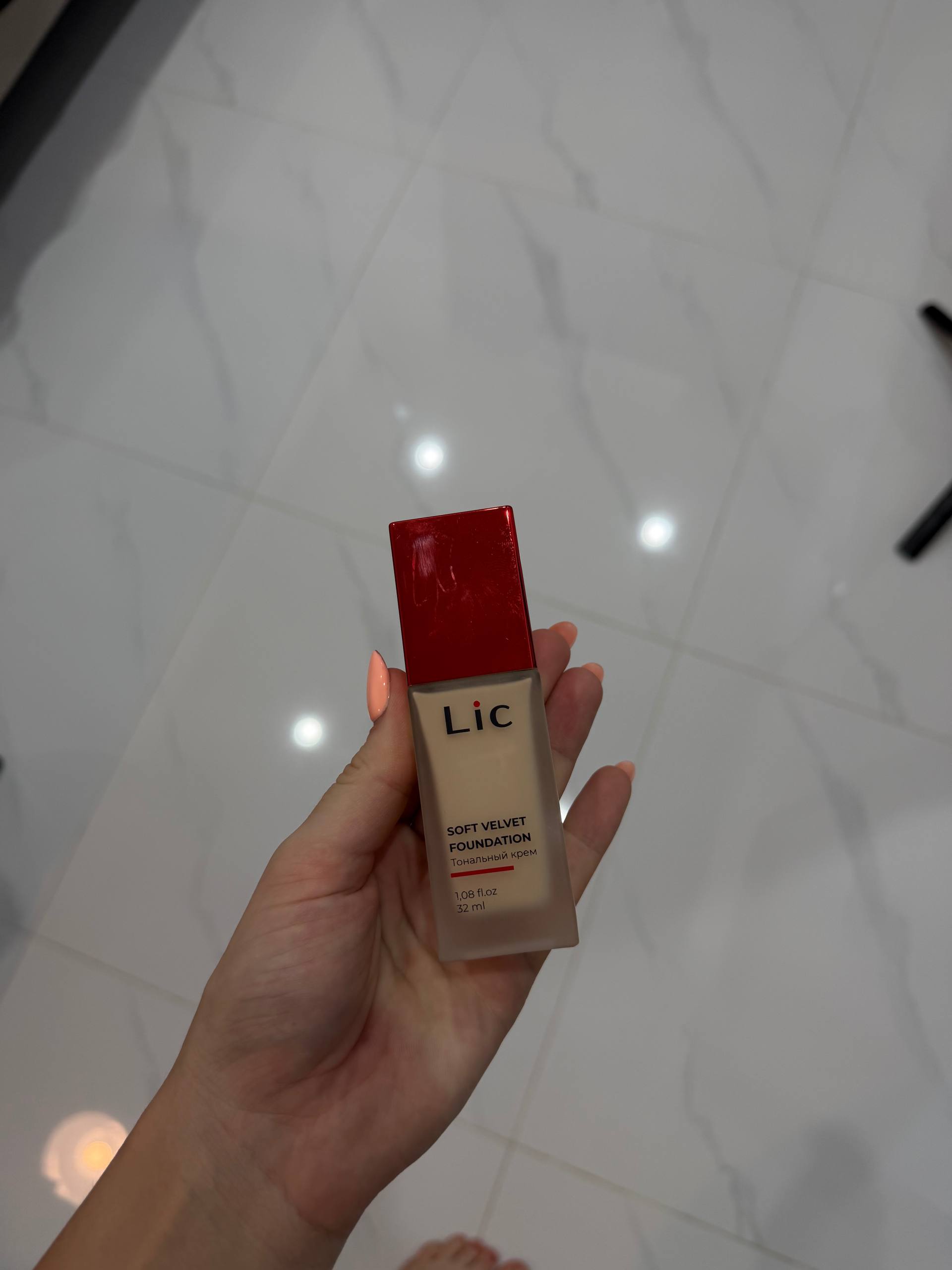 Продаётся новый тональный крем Lic